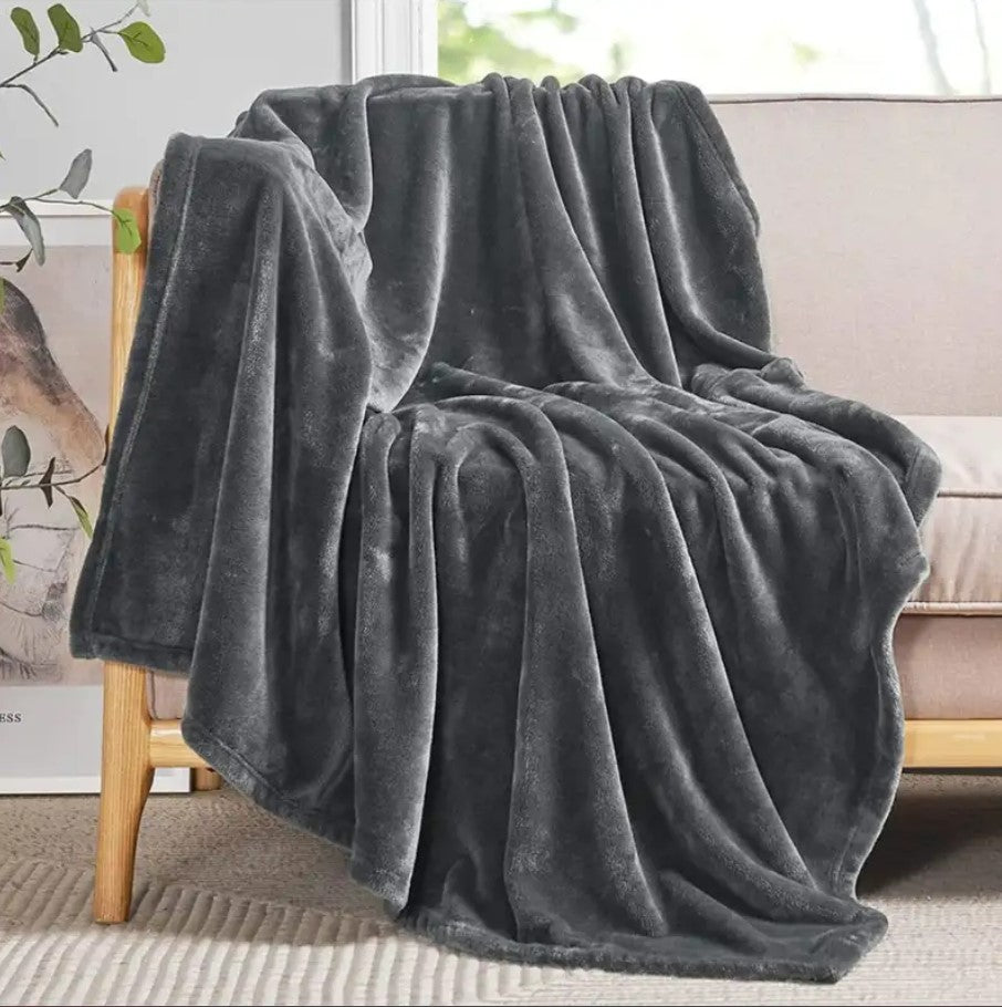 Fleece Throw Blanket - Dark Grey